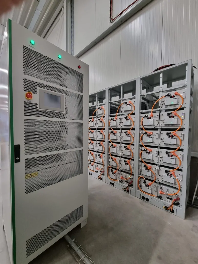 320kWh